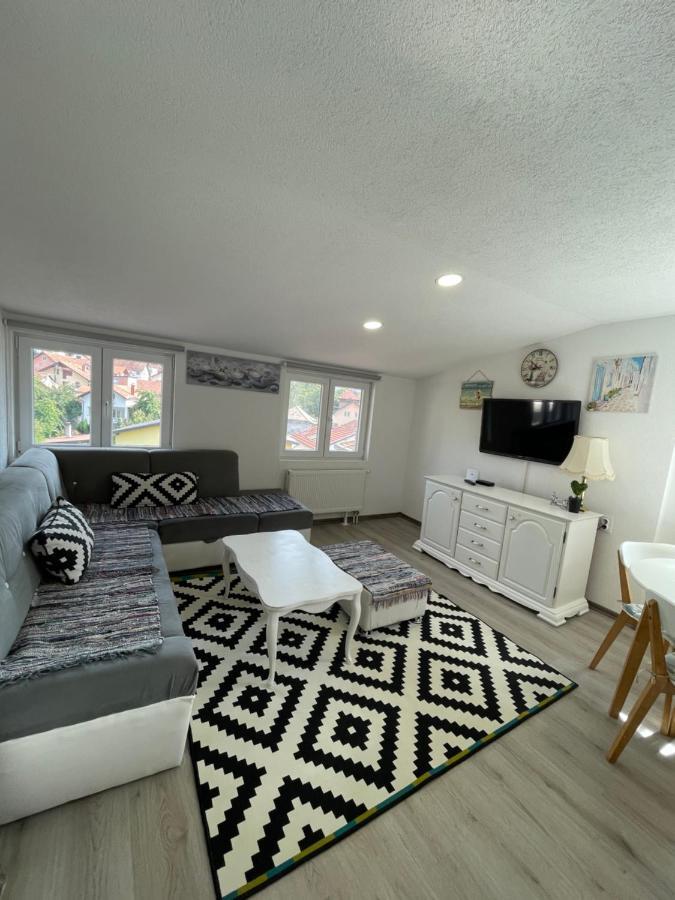 Apartman Maki サラエヴォ エクステリア 写真